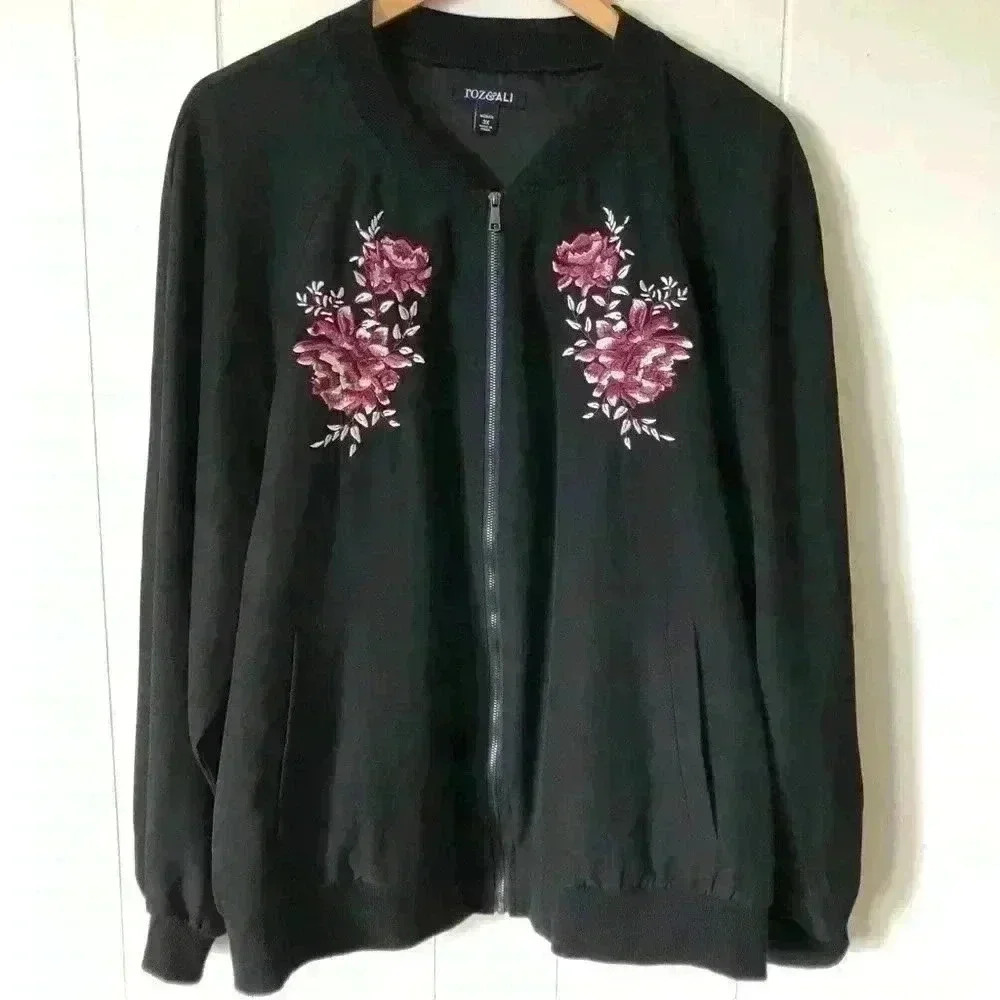 Roz & Ali Embroidered Polyester Bomber Jacket Size 3X